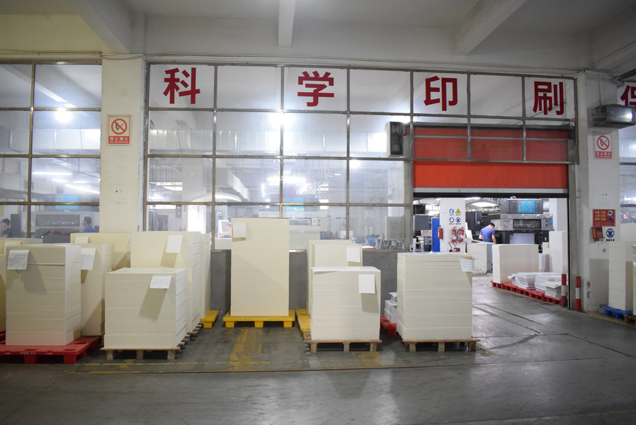 GUANGZHOU YM PACKAGE PRODUCTS CO.,LTD. निर्माता उत्पादन लाइन
