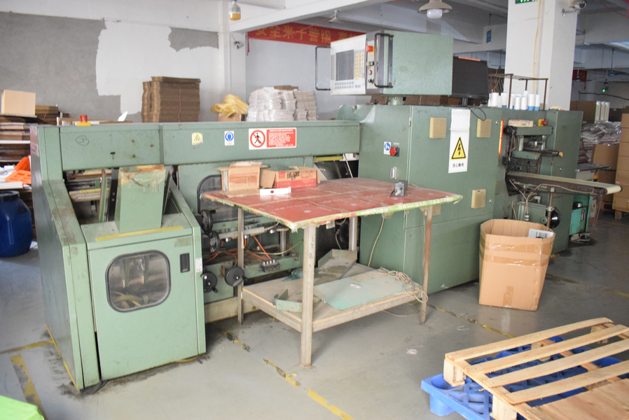 GUANGZHOU YM PACKAGE PRODUCTS CO.,LTD. निर्माता उत्पादन लाइन