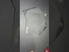 सुरुचिपूर्ण आमंत्रण लिफाफे: कस्टम आकार, मोतीदार कागज, छील और सील बंद